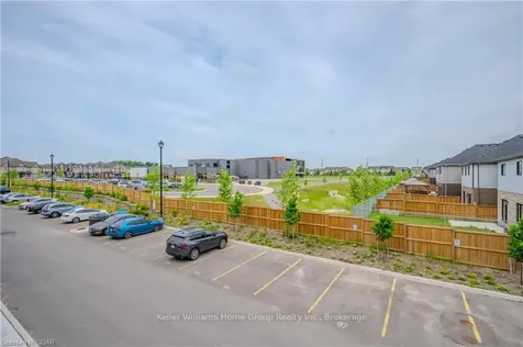178 Oat Lane Kitchener ON N2R 0S8