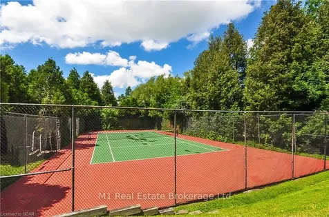 106 Woodlawn Road E Guelph ON N1E 1B7