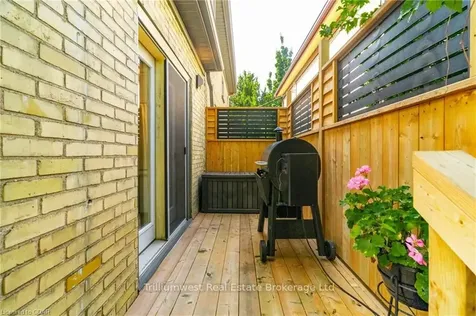 52 Braun Street Kitchener ON N2H 3R4