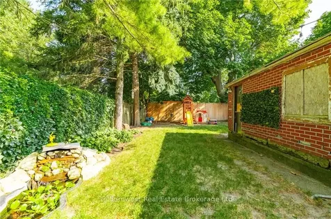 52 Braun Street Kitchener ON N2H 3R4