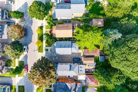 52 Braun Street Kitchener ON N2H 3R4