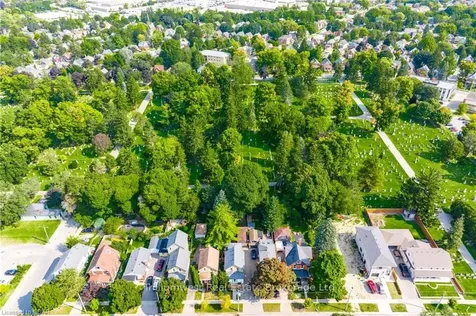 52 Braun Street Kitchener ON N2H 3R4