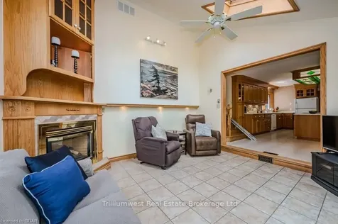 34 Manor Park Crescent Guelph ON N1G 1A1