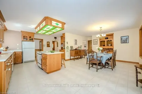 34 Manor Park Crescent Guelph ON N1G 1A1