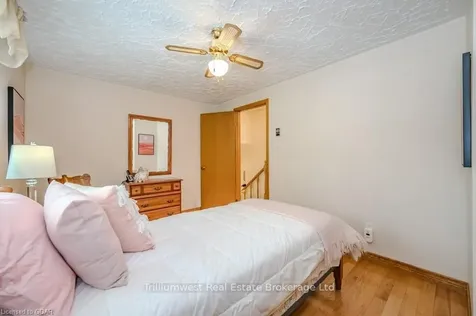 34 Manor Park Crescent Guelph ON N1G 1A1