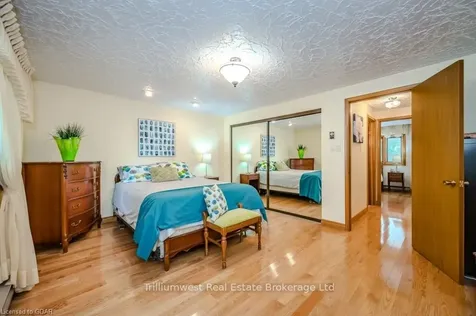 34 Manor Park Crescent Guelph ON N1G 1A1