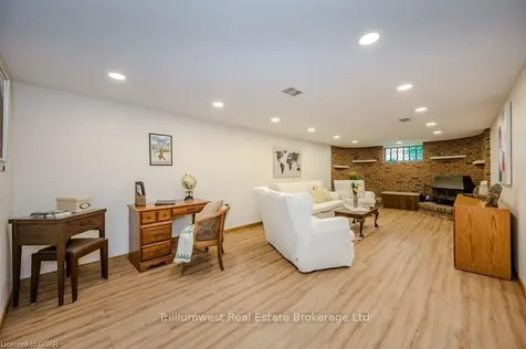 34 Manor Park Crescent Guelph ON N1G 1A1