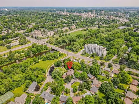 34 Manor Park Crescent Guelph ON N1G 1A1