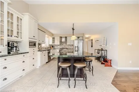 116 Country Club Drive Cambridge ON N1T 2B4