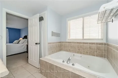 116 Country Club Drive Cambridge ON N1T 2B4
