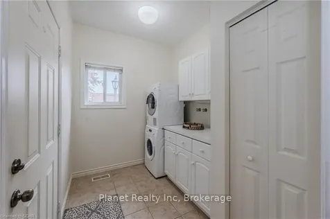 49 Cherry Blossom Circle Guelph ON N1G 4X7
