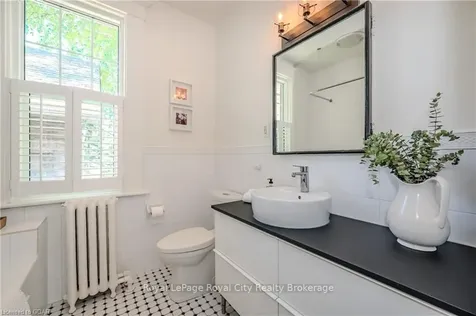 19 Liverpool Street Guelph ON N1H 2K8