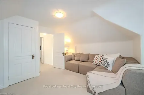 19 Liverpool Street Guelph ON N1H 2K8