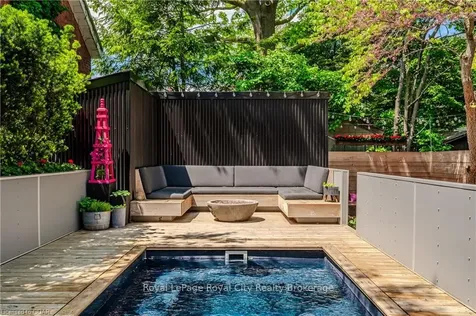 19 Liverpool Street Guelph ON N1H 2K8
