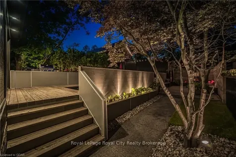 19 Liverpool Street Guelph ON N1H 2K8