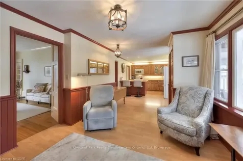 240 Union Street W Centre Wellington ON N1M 1V4