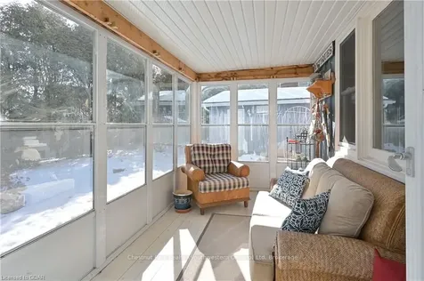 240 Union Street W Centre Wellington ON N1M 1V4