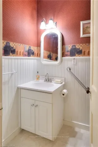 240 Union Street W Centre Wellington ON N1M 1V4