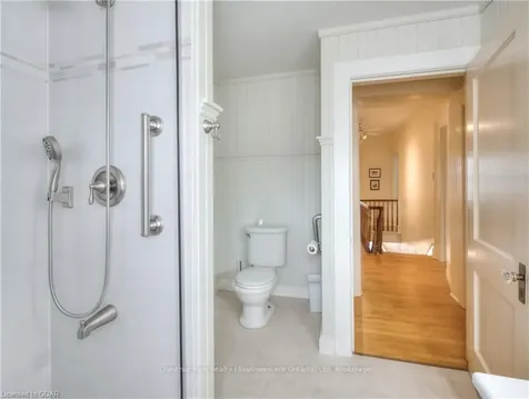 240 Union Street W Centre Wellington ON N1M 1V4