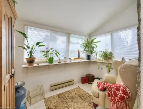 240 Union Street W Centre Wellington ON N1M 1V4