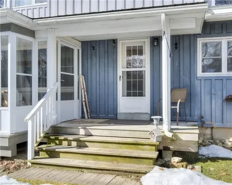 240 Union Street W Centre Wellington ON N1M 1V4