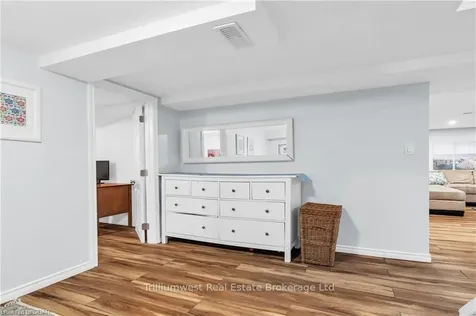 11 Cadillac Drive Guelph ON N1E 2B4
