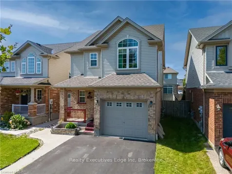 11 Frankfurt Street Kitchener ON N2R 1T5