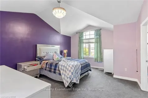 11 Frankfurt Street Kitchener ON N2R 1T5