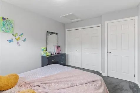 11 Frankfurt Street Kitchener ON N2R 1T5