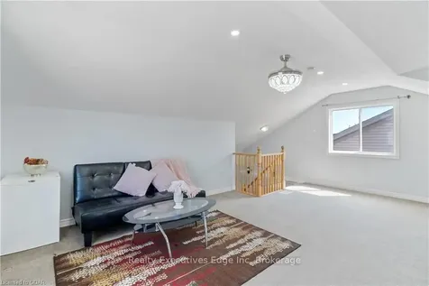 11 Frankfurt Street Kitchener ON N2R 1T5