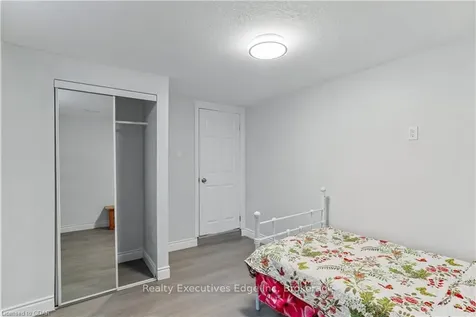 11 Frankfurt Street Kitchener ON N2R 1T5