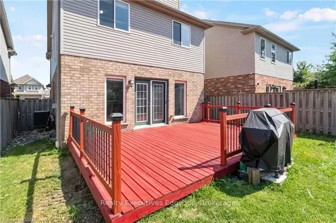 11 Frankfurt Street Kitchener ON N2R 1T5
