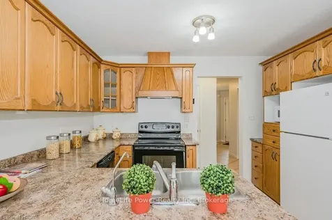 28 Drohan Drive Guelph ON N1G 5J8