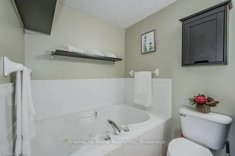 28 Drohan Drive Guelph ON N1G 5J8