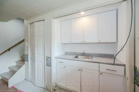 48 Brentwood Drive Guelph ON N1H 5M7