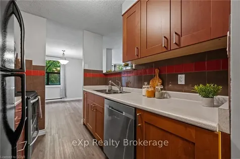 10 Ajax Street Guelph ON N1H 7N6