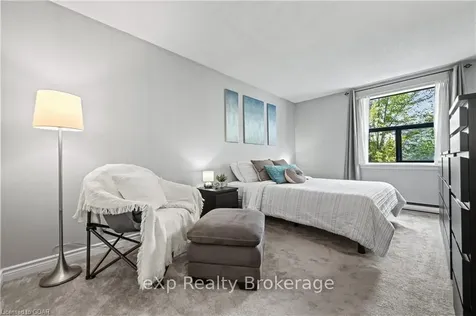 10 Ajax Street Guelph ON N1H 7N6