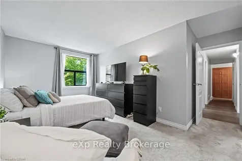 10 Ajax Street Guelph ON N1H 7N6