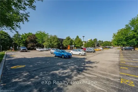 10 Ajax Street Guelph ON N1H 7N6