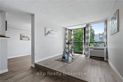 10 Ajax Street Guelph ON N1H 7N6