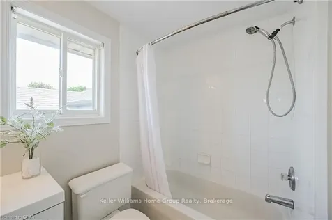 67 Boulder Crescent Guelph ON N1G 5A2