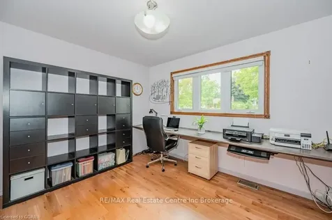 49 June Avenue Guelph ON N1H 1H5