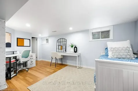 100 Kingsmill Avenue Guelph ON N1E 5W2