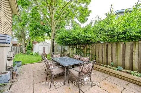 255 Camille Crescent Waterloo ON N2K 3B7