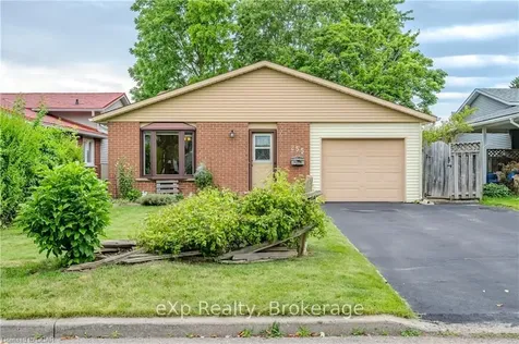 255 Camille Crescent Waterloo ON N2K 3B7
