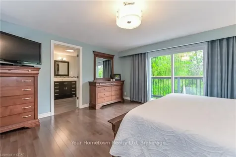 68 Water Street E Centre Wellington ON N0B 1S0