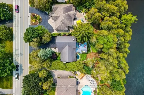 68 Water Street E Centre Wellington ON N0B 1S0