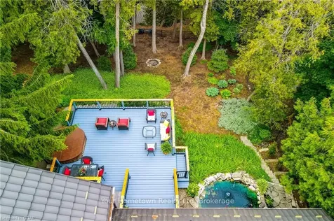 68 Water Street E Centre Wellington ON N0B 1S0