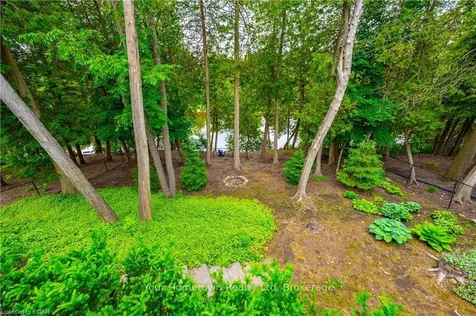 68 Water Street E Centre Wellington ON N0B 1S0