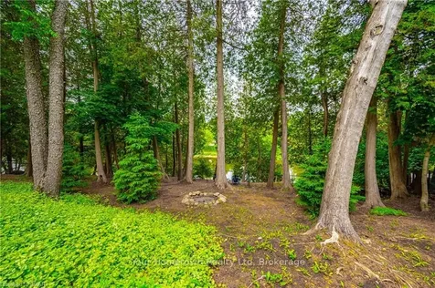 68 Water Street E Centre Wellington ON N0B 1S0